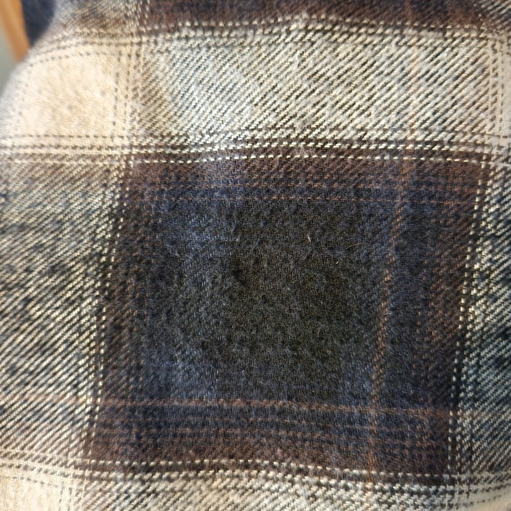 (Bundle) Plaid Button Downs (Bundle) - Picture 7 of 7